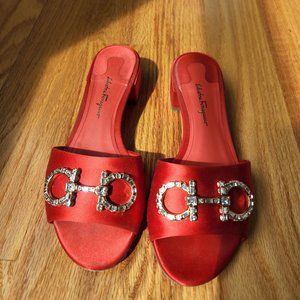 Ferragamo logo crystal red slides